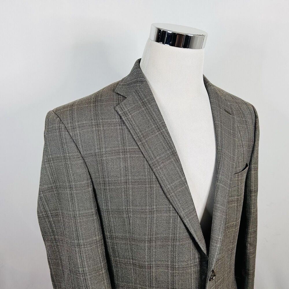 Jos A Bank 42R Traditional Fit Sport Coat Beige Plaid 100% Wool Two Button